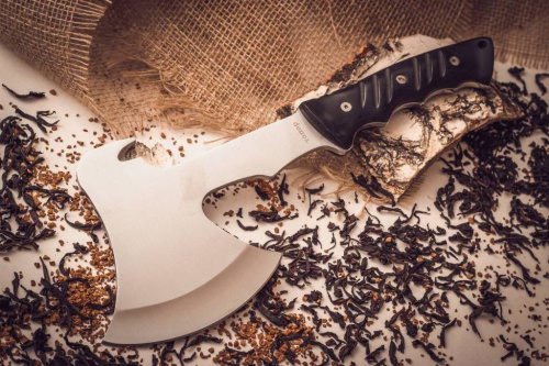 177 Топорик кованый 65х13 177 Топорик кованый 65х13